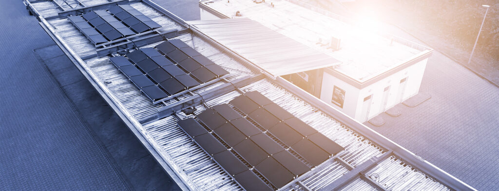 NORDOEL Preetz mit PV Anlage